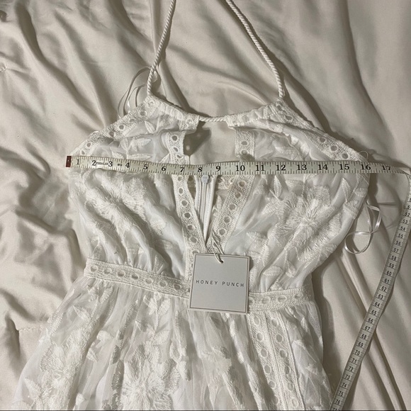 White lace halter maxi dress - Picture 9 of 10